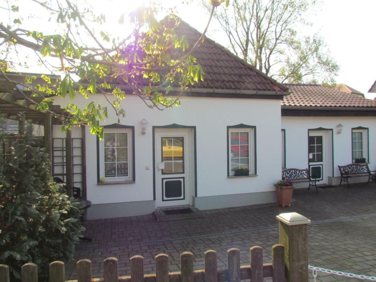 Kastanienhof Luebben Apartment Luaran gambar
